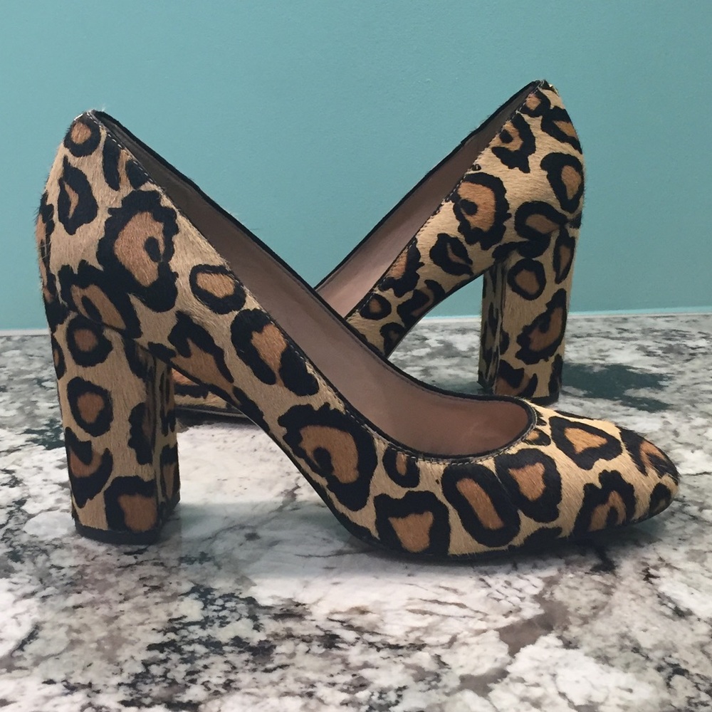 🎉🎊🎊 HP🎉🎊🎉 Leopard print chunky heels